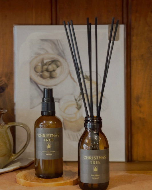 Christmas Tree Room and Linen Mist | Cedarwood + Cypress + Spruce